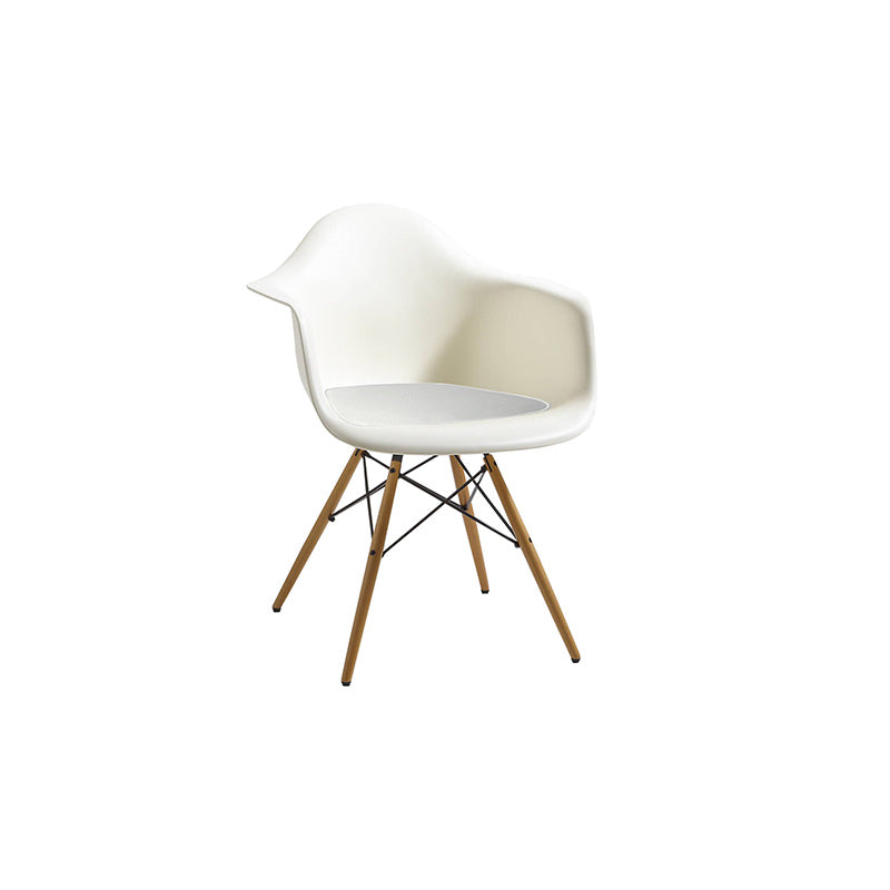 leather cushion for the Charles Eames models DAW, DAR, DAX, DAL and RAR chairs - Deszine Talks