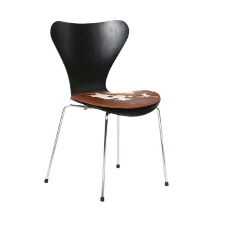 Hairon Leather Six cushions for Arne Jacobsen's Astole model 3107/3207 (7éren) - Deszine Talks