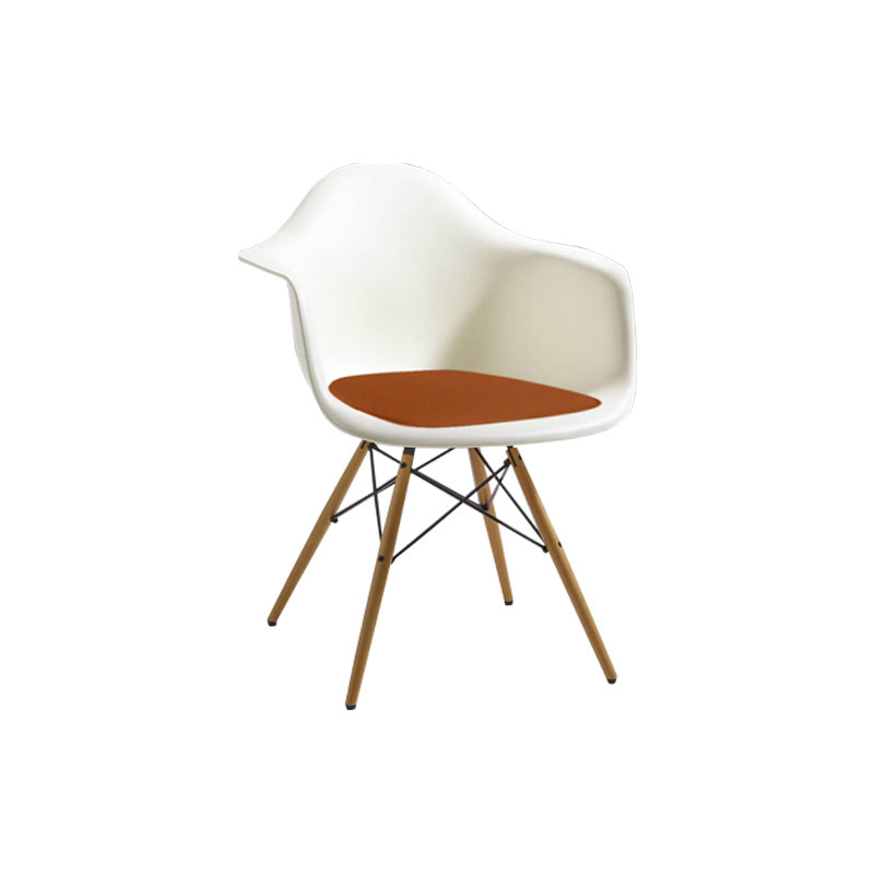 leather cushion for the Charles Eames models DAW, DAR, DAX, DAL and RAR chairs - Deszine Talks