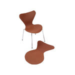 ギャラリービューアに画像を読み込みます。 Leather covers for Arne Jacobsen's 3107/3207 chairs  (6) - Deszine Talks