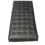 ギャラリービューアに画像を読み込みます。 Daybed in black leather with wooden legs - Deszine Talks