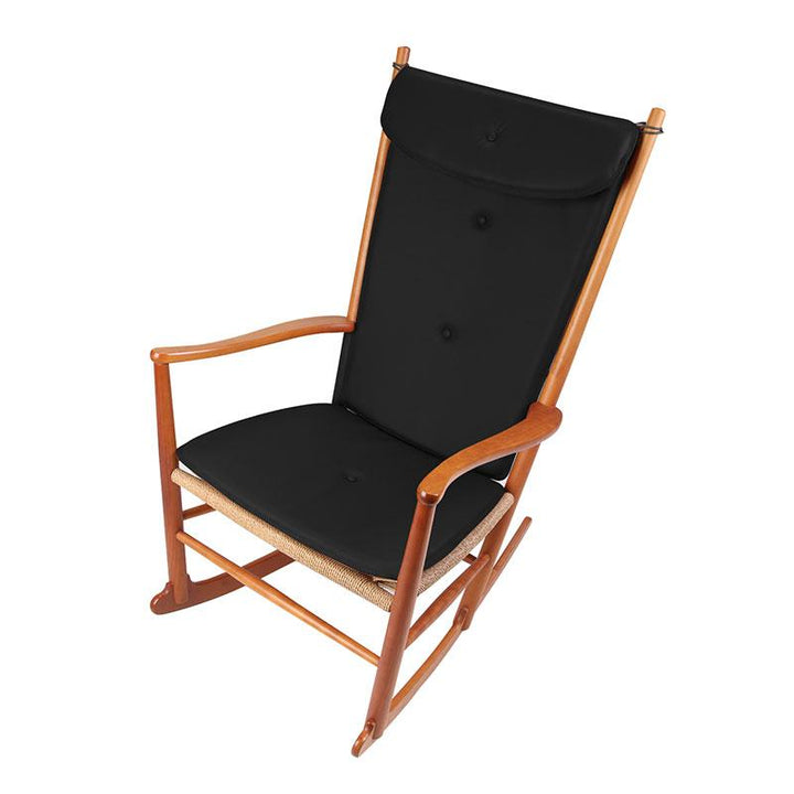 Button Cushion set for Hans . J. Wegner's rocking chair, model J16 - Deszine Talks