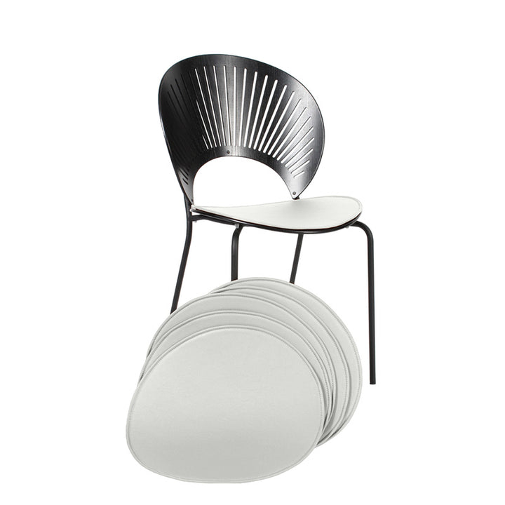 Leather six cushions for Nanna Ditzel's Trinidad chairs. (6) - Deszine Talks