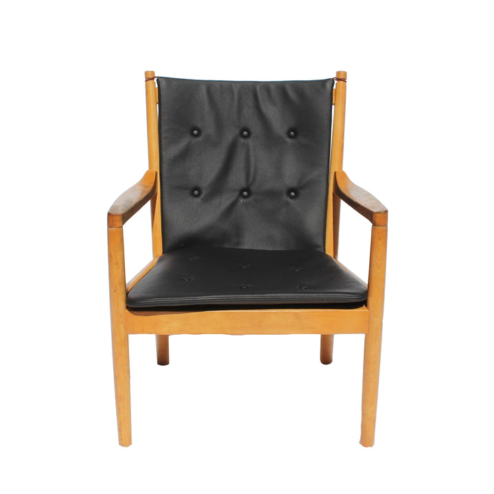 Wegners Armstol Cushion for Chair Model 1788 - Deszine Talks