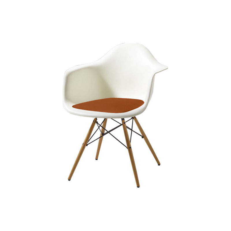 leather cushion for the Charles Eames models DAW, DAR, DAX, DAL and RAR chairs - Deszine Talks